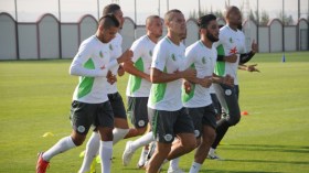 خاليلوزيتش‮ ‬سيكتفي‮ ‬بـ34‮ ‬لاعبا‮ ‬استعدادا‮ ‬لمواجهة‮ ‬بوركينا‮ ‬فاسو‮ ‬ويرفض‮ ‬إعادة‮ ‬بودبوز