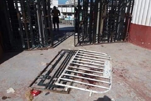 Stade 20 août: Un enfant écrasé mortellement par la porte du stade