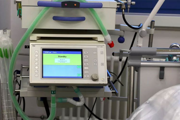 ENIE se lance dans la réparation des appareils de réanimation