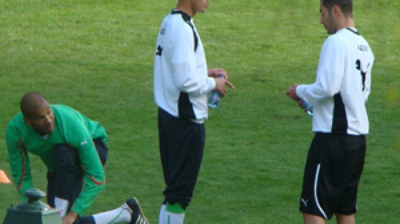 علامة‭ ‬كاملة‭ ‬لـ‭ ‬مبولحي،‮ ‬خذير،‮ ‬بودبوز،‮ ‬ڤديورة‭ ‬والبقية