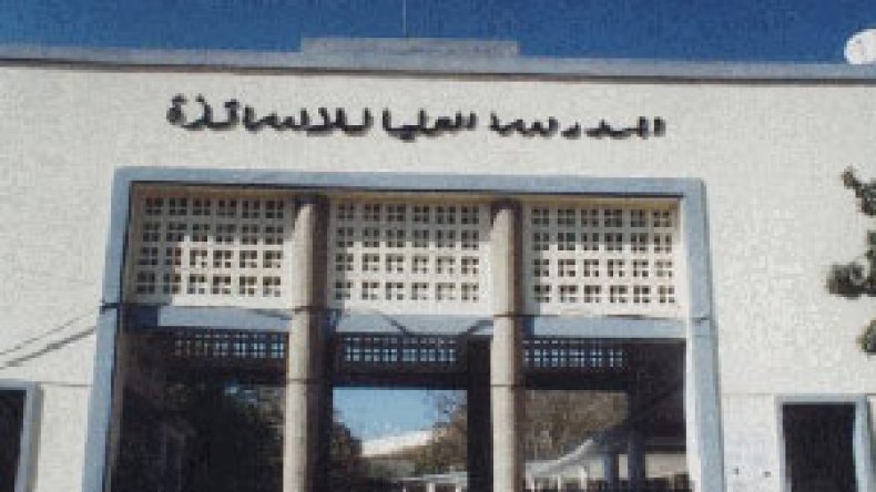 خريجو مدارس الأساتذة يطالبون بالتوظيف المباشر