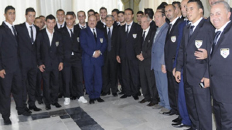 شلالي‭ ‬أعفي‭ ‬من‭ ‬التدريبات‭ ‬وآيت‭ ‬جودي‭ ‬يريد‭ ‬التدرب‭ ‬بالملعب‭ ‬الرئيسي‭ ‬