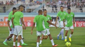 خاليلوزيتش قلق من وضعية حراس المنتخب والمهاجمين قبل اللقاء الفاصل