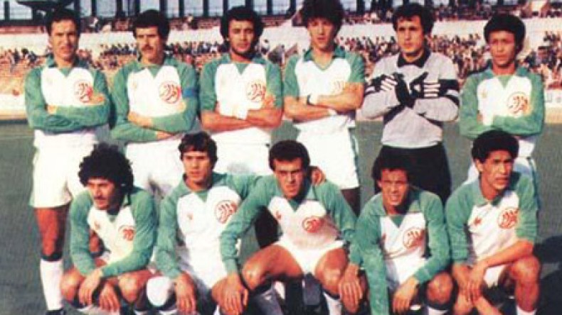 آلاف الليبيين ناصروا الخضر في كأس إفريقيا 1982