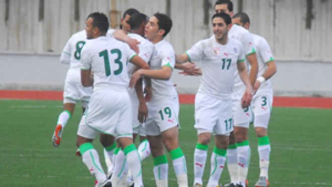 المنتخب المحلي يخوض آخر لقاء تحضري له اليوم أمام آمال الخضر