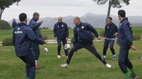 تعداد الخضر يكتمل والجميع يفكر في مواصلة المسيرة