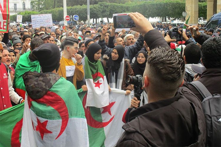 Les étudiants exigent « le respect de la volonté du peuple »