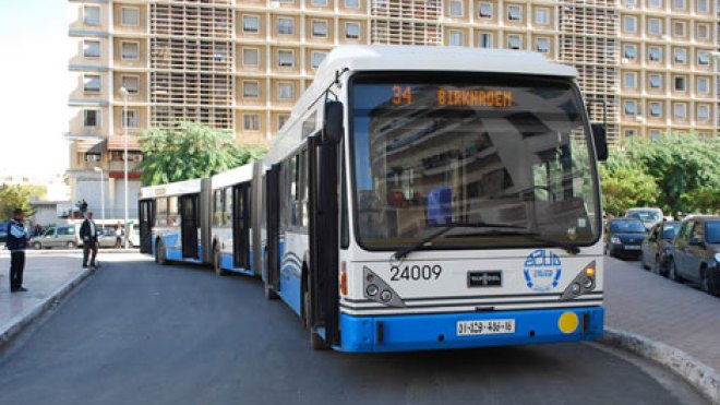 نصف مليون جزائري “ركبوا مجانا” في الحافلات والترامواي والمترو