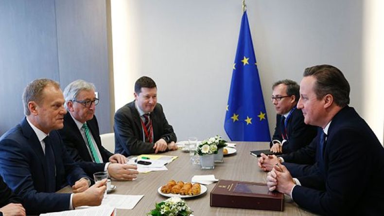 اتفاق مع الإتحاد الأوروبي يمنح بريطانيا “وضعاً خاصاً”