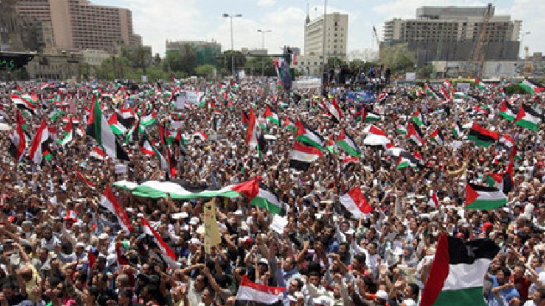 حماس تدعو إلى ثورات عربية من نوع جديد تدعم الفلسطينيين