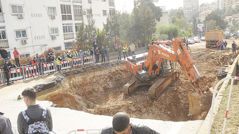 مهندسون يقترحون قنوات الصندوق الأسمنتي لمنع تكرار “حفرة” بن عكنون
