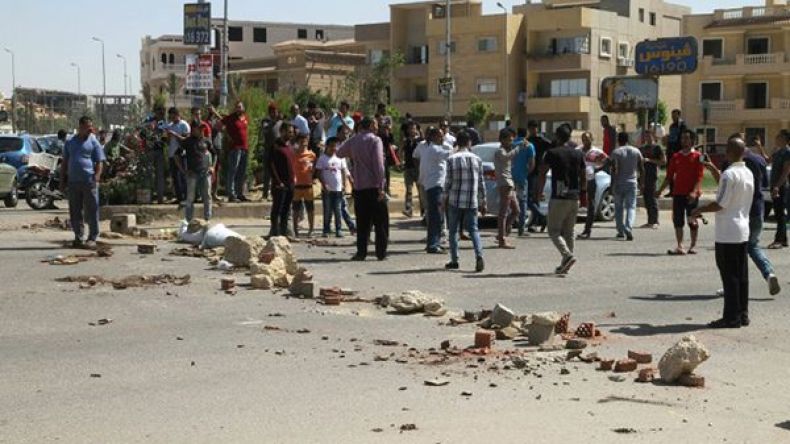 مصر: المؤبد لأمين الشرطة قاتل بائع الشاي