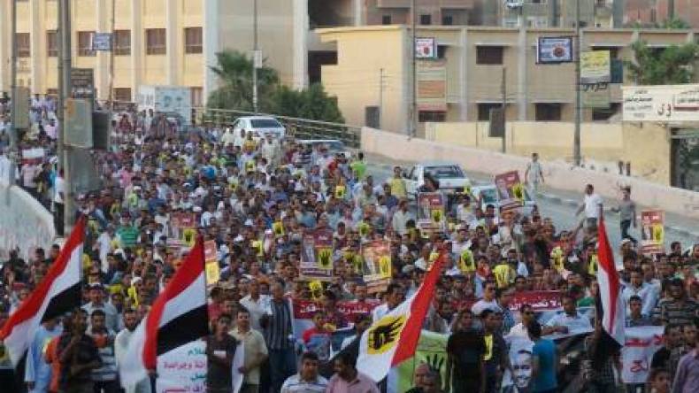 مصر: التحالف الوطني لدعم الشرعية يدعو لأسبوع “الثورة صاحبة القرار”