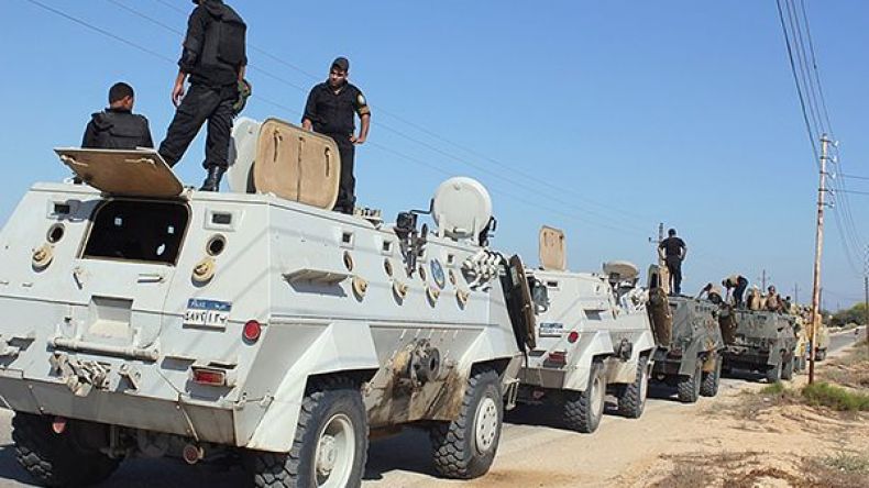 إصابة أربعة من الشرطة المصرية في انفجار شمال سيناء