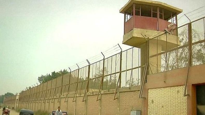 مصر: أطفال “يعذبون خلف القضبان”