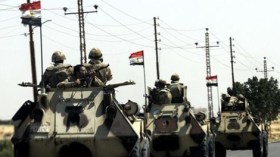 مصر: مقتل جندي وإصابة ثلاثة في انفجار في سيناء