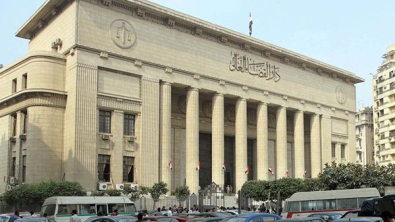 محكمة مصرية تقضي بالسجن المؤبد على 22 إسلامياً