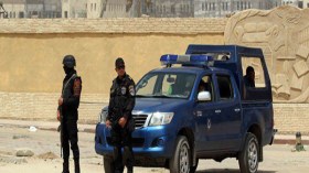 مقتل شرطيين مصريين في هجوم قرب الأهرامات