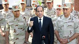 مصر ترسل 200 خبير وضابط إلى سوريا