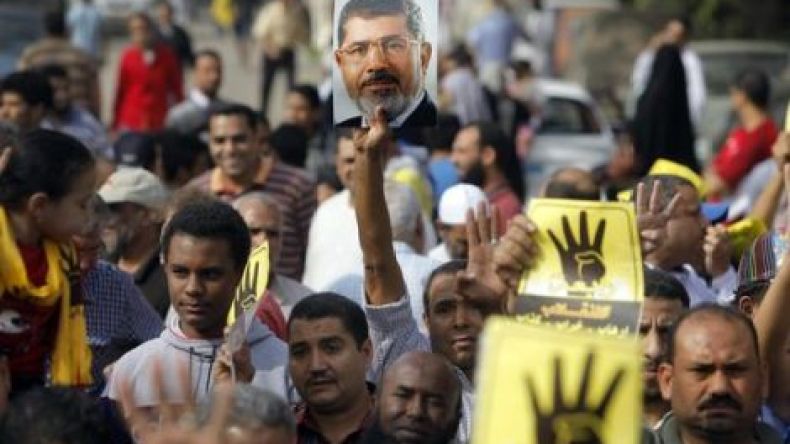ذكرى رابعة: مختلفون مع الإخوان سياسياً يتضامنون إنسانياً