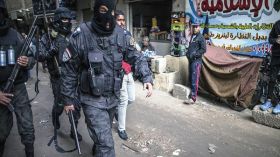 دول غربية تحذر رعاياها من عنف محتمل في القاهرة