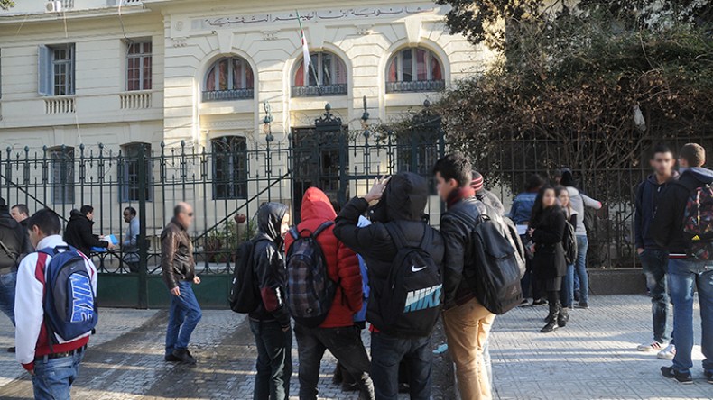 فرار 5 تلاميذ من منازلهم في البويرة بسبب النتائج الدراسية