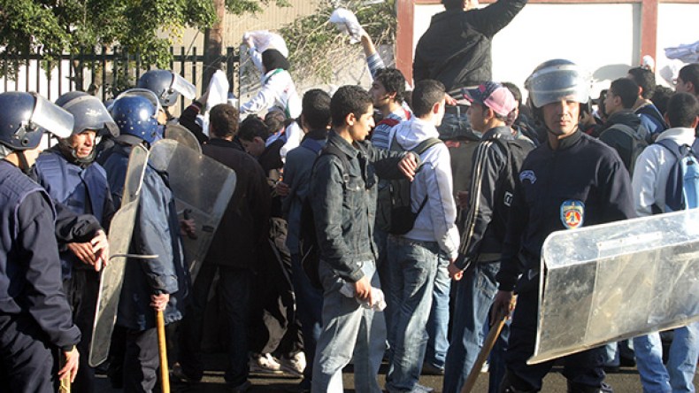 رُعب في‮ ‬الثانويات قبيل البكالوريا‮ !‬