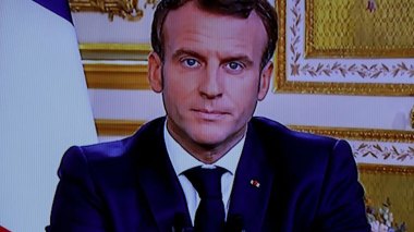 ماكرون يعترف بجريمة قتل وتعذيب علي بومنجل