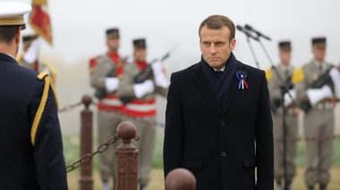 Macron réunit les chefs d’Etat du Sahel pour “relégitimiser” la présence militaire française dans la région