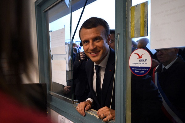 Emmanuel Macron To Visit Algeria On December 6