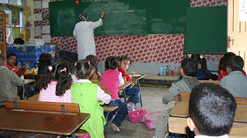 90 بالمائة من الأساتذة المستخلفين يتم تعيينهم بـ”المعريفة”