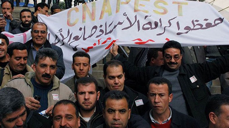 الأستاذ “مساوم” و”متسلط” في ميثاق أخلاقيات المهنة!