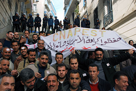 CNAPEST:  “We'll not return to classrooms until Benghabrit will realize our demands”
