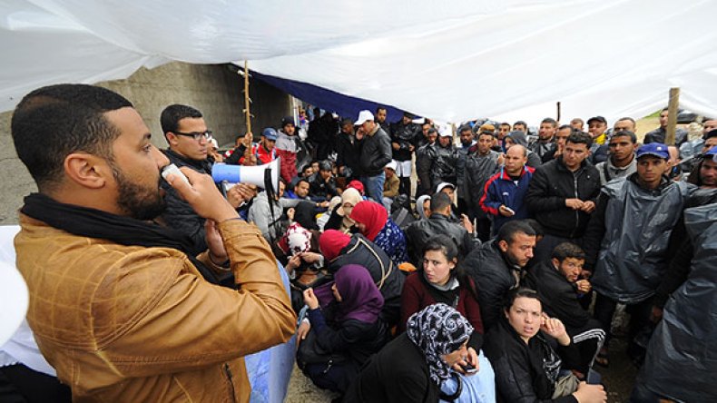 النقابات تلتحق بمعركة المتعاقدين.. والفصل الثالث في خطر