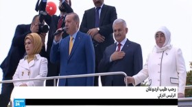 أردوغان أول رئيس يجمع بين رئاسة الدولة وزعامة حزب منذ 70 عاماً في تركيا