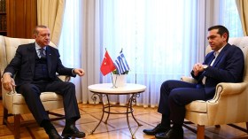 أردوغان يبدأ زيارة تاريخية إلى اليونان