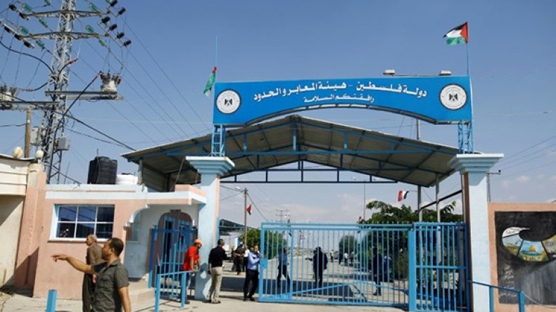 الاحتلال يمنع دخول الدبلوماسيين السويسريين إلى غزة