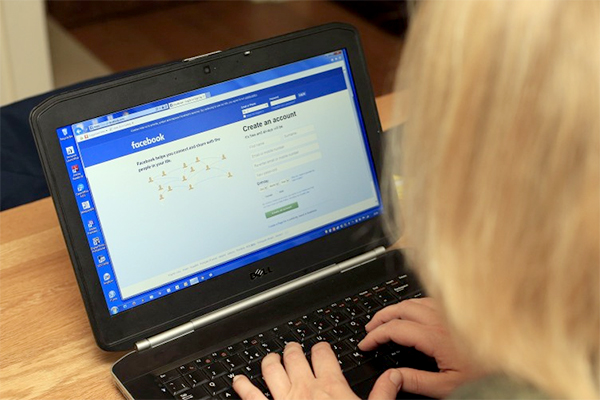 Algeria: five ministers, 91 deputies and officials blackmailed on Facebook