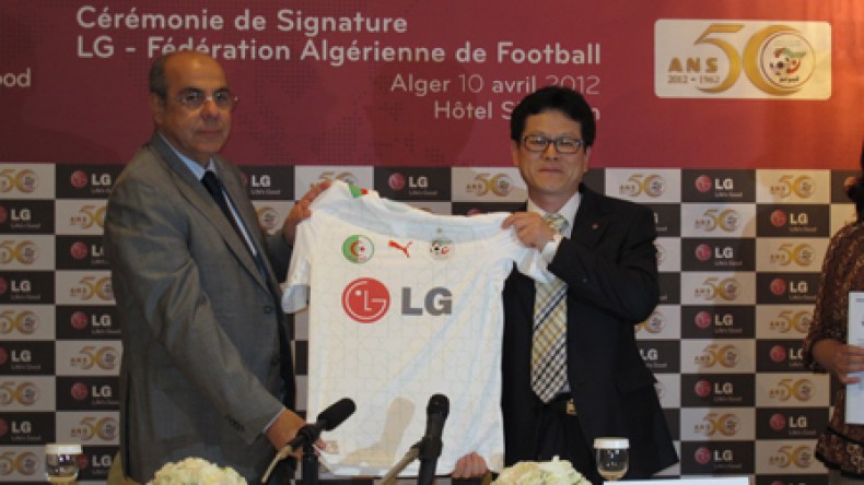 “أل جي إليكترونيكس” شريكا رسميا جديدا للفاف والمنتخب الوطني