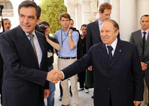 Algérie / France : Le Président Bouteflika entretient le suspense sur sa participation éventuelle au sommet de l’UPM.