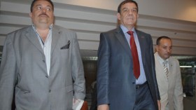 ماذا يحدث في بيت “الجبهة الوطنية الجزائرية”؟