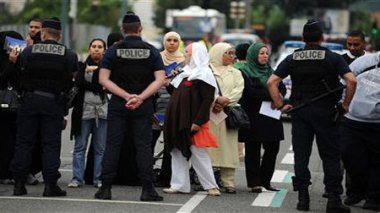 France: heurts lors de l'inauguration de la mosquée Mohammed VI à Saint-Etienne