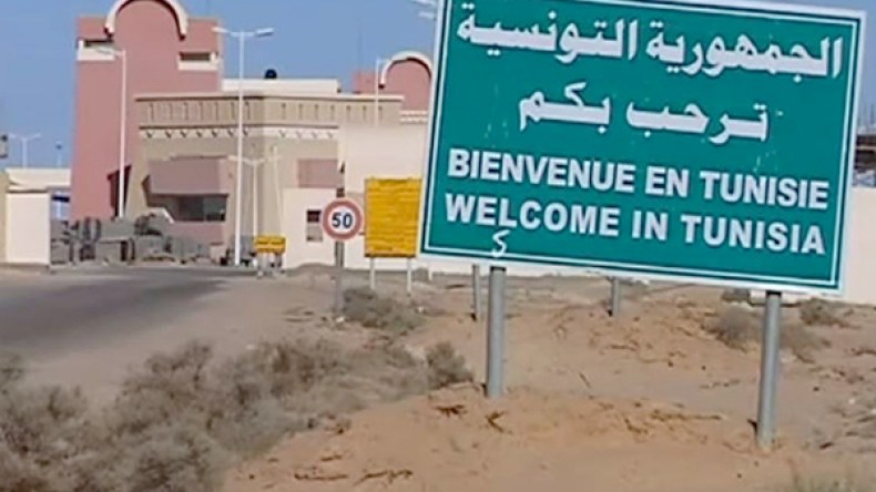 تونسيون يحاولون دخول الجزائر عبر تبسة