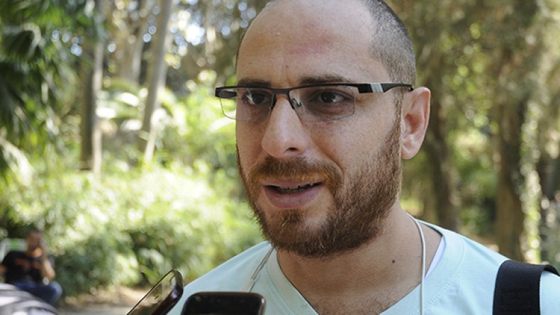 اهتموا قليلا بالمنشدين الجزائريين مثلما تهتمون بالمغنين