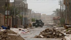 القوات العراقية تنتزع السيطرة على منطقتين في الفلوجة