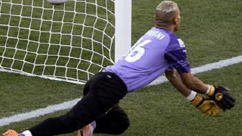 شاوشي وفيّ لطبائعه الغريبة.. والكل يتفرج