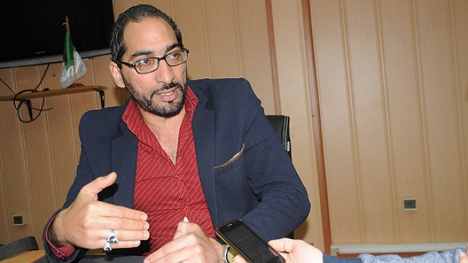 أياد خفية تريد تغريب التشكيل الجزائري ويجب الاقتداء بتجربة الإمارات