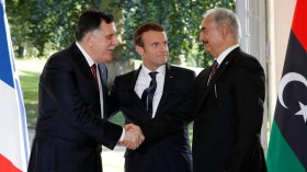 Haftar rencontre Macron et s’engage à signer un cessez-le-feu
