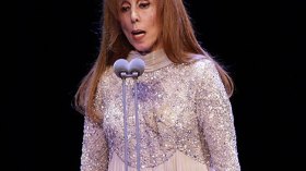 إشاعة قدوم فيروز إلى الجزائر تشعل مواقع التواصل الاجتماعي