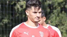 Le club de “Ferhat” et “Aribi” au bord de la faillite